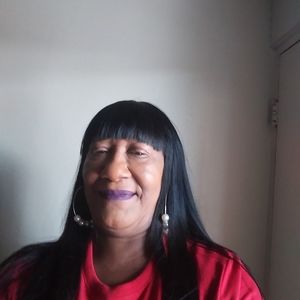 Meet your Posher, Annie